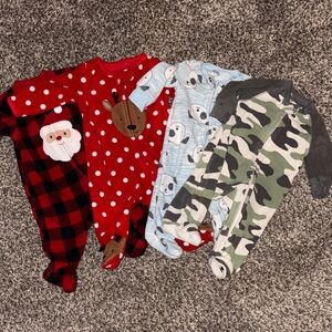 Set of Newborn fleece pajamas
